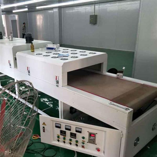 新晶艺煌无尘洁净隧道炉的特点